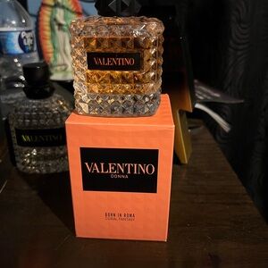 Valentino Donna Coral Fantasy Perfume